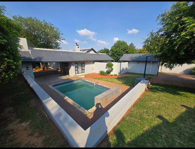 4 BEDROOM PROPERTY TO RENT IN WELTEVREDEN PARK